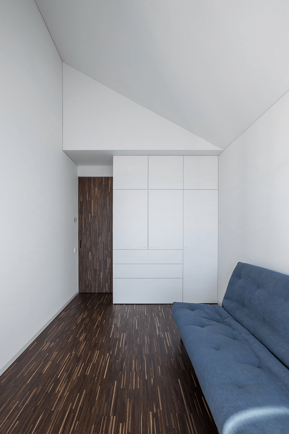 <p>Contemporary design by YCL studio</p>
